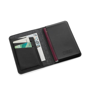 Porta passaportoTrackmate rintracciabile in rPET RCS nero - personalizzabile con logo