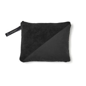 Asciugamano active dry VINGA in RPET GRS nero - personalizzabile con logo