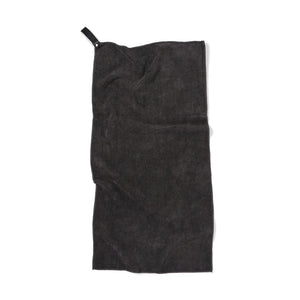 Asciugamano active dry VINGA in RPET GRS nero - personalizzabile con logo