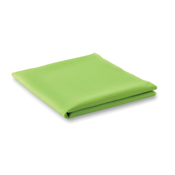 Asciugamano sport in pouch Colore: Nero, arancione, bianco, royal, verde calce €3.72 - MO9025-03