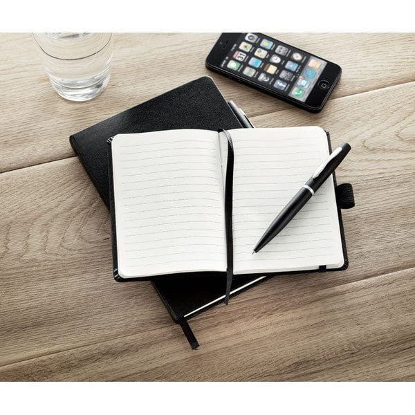 Blocco notes A6 con penna Nero - personalizzabile con logo