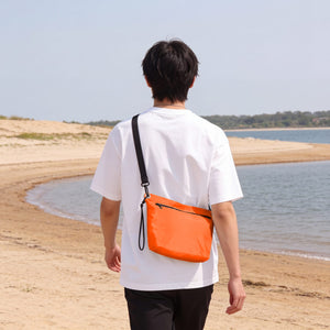 Borsa a tracolla resistente all'acqua in tessuto ripstop 33 x 23 x 13 cm - personalizzabile con logo