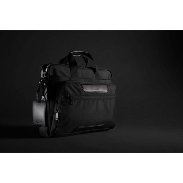 Borsa PC 15.6" RPET Swiss Peak AWARE™ Voyager nero - personalizzabile con logo