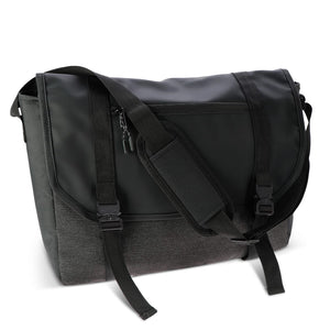 Borsa per computer portatile Liam RPET 12L Nero - personalizzabile con logo