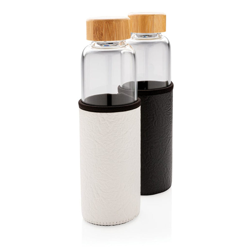 Bottiglia di vetro con manica in PU ruvido - personalizzabile con logo