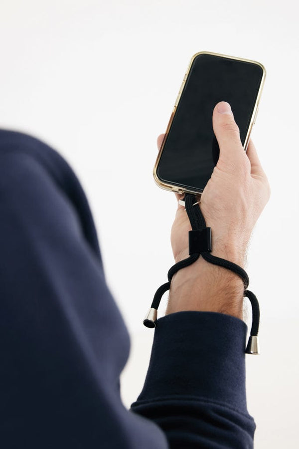 Bracciale regolabile porta telefono CarryLoop in rPET RCS nero - personalizzabile con logo