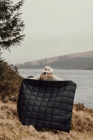 Coperta Adventure 3 in 1 Nordic Drift GRS nero - personalizzabile con logo