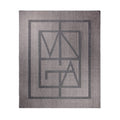 Coperta VINGA Monogram GRS grigio - personalizzabile con logo