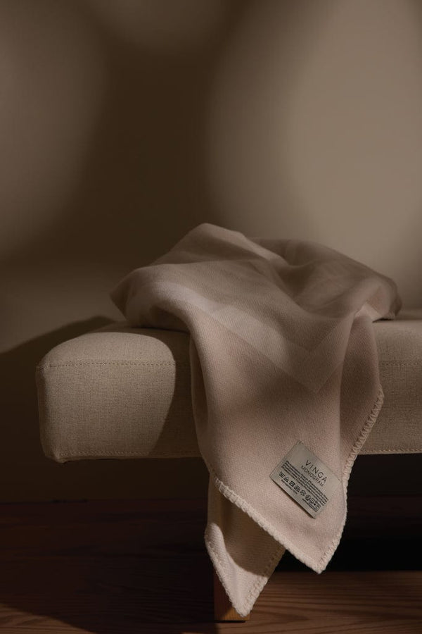 Coperta VINGA Monogram GRS - personalizzabile con logo