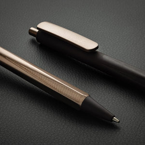 Esclusiva penna a tre lati EDGE RCS - personalizzabile con logo