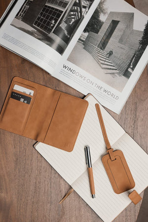 Etichetta bagagli VINGA Bosler RCS marrone - personalizzabile con logo
