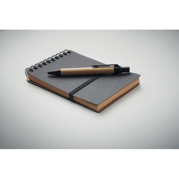 Notebook riciclato con penna - personalizzabile con logo