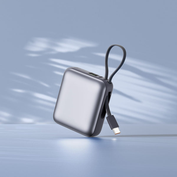 Nova Powerbank 22,5 W Power Delivery con cavi integrati 10.000 mAh Grigio scuro - personalizzabile con logo