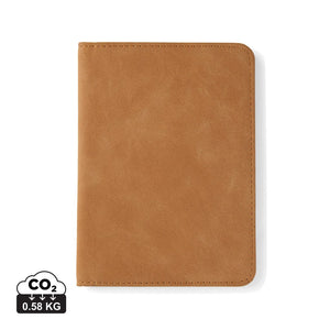 Porta passaporto RFID VINGA Bosler RCS marrone - personalizzabile con logo