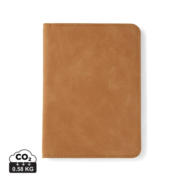 Porta passaporto RFID VINGA Bosler RCS marrone - personalizzabile con logo