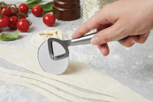 Rotella per pizza BOSKA Copenhagen color argento - personalizzabile con logo