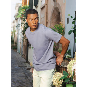 T-shirt Genderless Stranger - personalizzabile con logo