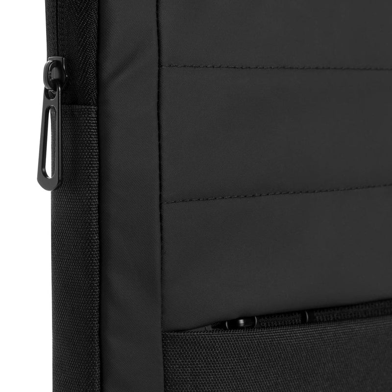 Tasca porta PC da 15,6" Armond in RPET AWARE™ - personalizzabile con logo