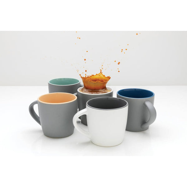 Tazza in ceramica con interni colorati - personalizzabile con logo