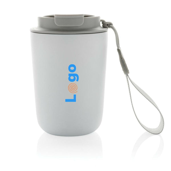 Tazza termica Cuppa in acciaio riciclato con laccio da collo - personalizzabile con logo
