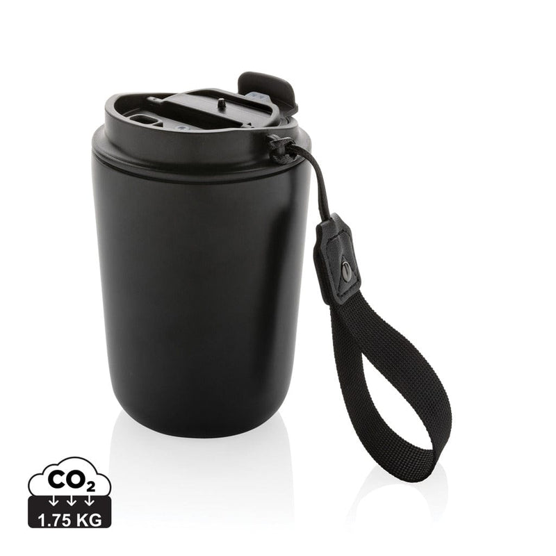 Tazza termica Cuppa in acciaio riciclato con laccio da collo nero - personalizzabile con logo