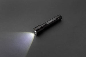 Torcia grande ricaricabile USB Gear X in r-alluminio RCS nero - personalizzabile con logo
