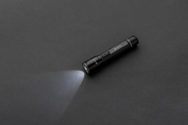 Torcia ricaricabile USB Gear X in r-alluminio RCS nero - personalizzabile con logo