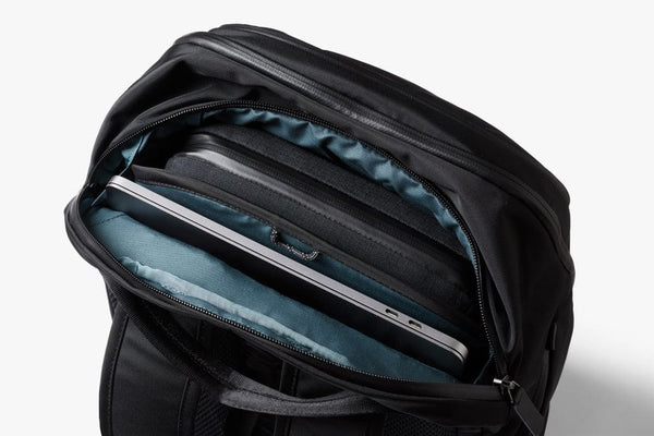 Zaino Bellroy Transit nero - personalizzabile con logo