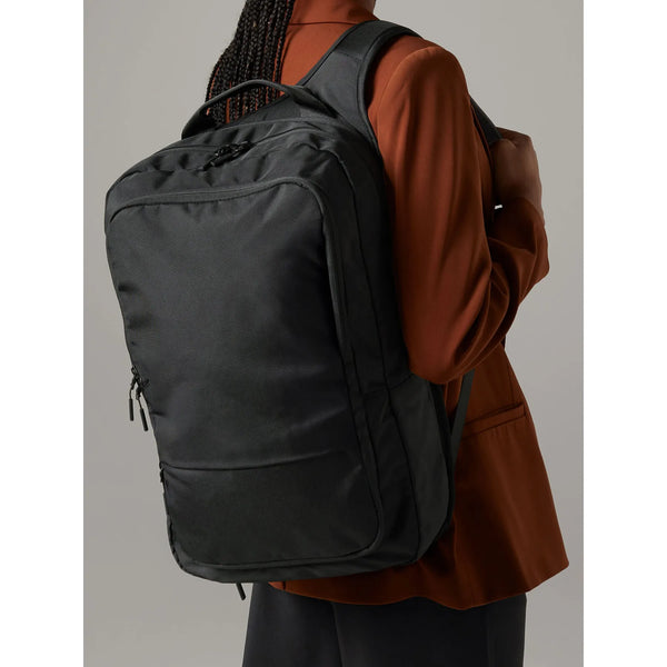 Zaino Pitch Black 24 Hour Backpack nero - personalizzabile con logo