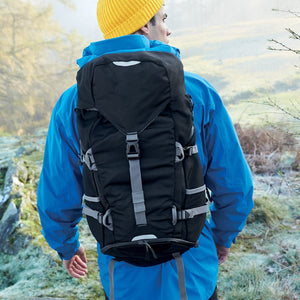 Zaino Trekking 30 Litri nero / UNICA - personalizzabile con logo